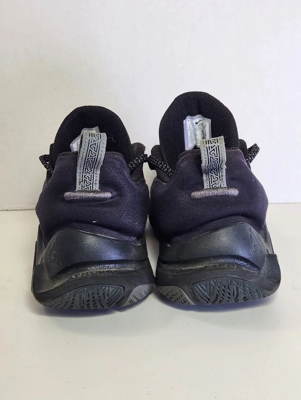 Nike Giannis Immortality Men's US 8 Low Top Basketball Sneakers Shoes Black Grey